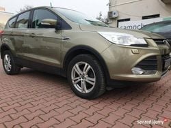 Złoty (metalik) Używany 2013 Ford Kuga SUV | 45 900 zł (Dość drogi)