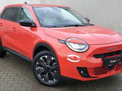 Lakier metalizowany turkusowy sea Nowe 2024 Fiat 600 Hatchback | 98 180 zł (Uczciwa cena)