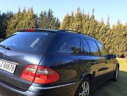 Grafitowy Używany 2004 Mercedes E320 Kombi | 17 900 zł