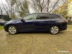 Granatowy Używany 2020 VW Golf VIII Style Kombi | 93 000 zł