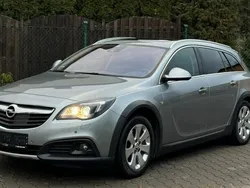 Niebieski Używany 2015 Opel Insignia Kombi | 39 999 zł (Uczciwa cena)