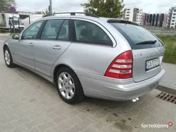 Używany 2004 Mercedes C270 | 9900 zł