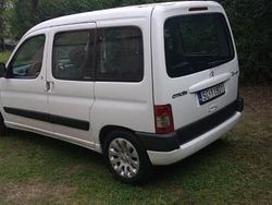 Biały Używany 2008 Citroën Berlingo Minivan | 13 500 zł (Uczciwa cena)