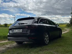 Czarny Używany 2017 Audi A4 Kombi | 59 900 zł (Uczciwa cena)