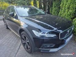Czarny Używany 2022 Volvo V90 CC Kombi | 104 900 zł (Dobra cena)