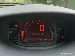 Granatowy Używany 2004 Renault Modus Minivan | 6000 zł