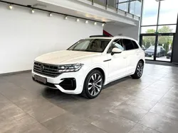 Biały Używany 2019 VW Touareg R-line SUV | 189 900 zł (Dość drogi)