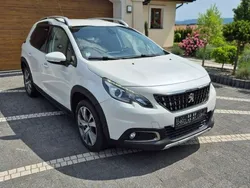 Biały Używany 2017 Peugeot 2008 SUV | 37 300 zł (Dobra cena)
