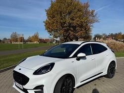 Biały Używany 2021 Ford Puma ST-Line Hatchback | 76 000 zł (Uczciwa cena)