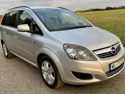Srebrny Używany 2011 Opel Zafira Limited Minivan | 18 500 zł (Drogi)