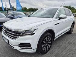 Biały Używany 2022 VW Touareg Elegance SUV | 244 900 zł (Dobra cena)