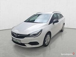 Biały Używany 2022 Opel Astra Kombi | 44 280 zł (Dobra cena)