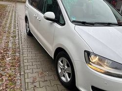Biały Używany 2015 VW Sharan Minivan | 36 000 zł (Super Cena)