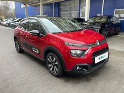 Czerwony Używany 2024 Citroën C3 PureTech Hatchback | 56 900 zł (Uczciwa cena)