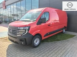 Czerwony Nowe 2024 Nissan Interstar Van | 128 203 zł
