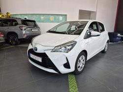 Biały Używany 2021 Toyota Yaris Hatchback | 46 400 zł (Super Cena)
