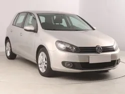 Srebrny Używany 2010 VW Golf VI Kombi | 23 999 zł (Dość drogi)