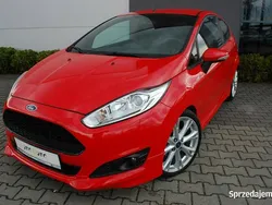 Czerwony Używany 2017 Ford Fiesta ST-Line Hatchback | 25 800 zł (Dobra cena)