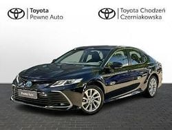 Czarny Używany 2021 Toyota Camry Comfort Sedan/Limuzyna | 96 900 zł (Uczciwa cena)