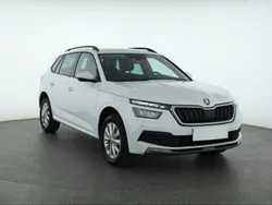 Biały Używany 2022 Skoda Kamiq SUV | 81 999 zł (Dobra cena)