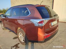 Pomarańczowy Używany 2013 Mitsubishi Outlander SUV | 33 500 zł (Uczciwa cena)