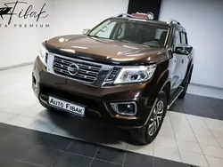 Brązowy Używany 2018 Nissan Navara Tekna Pickup | 105 900 zł (Dość drogi)