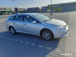 Srebrny Używany 2010 Toyota Avensis Kombi | 21 500 zł (Uczciwa cena)