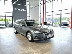 Grafitowy (metalik) Używany 2020 Skoda Superb Ambition Kombi | 86 900 zł (Uczciwa cena)