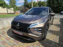 Brązowobeżowy Używany 2022 Mitsubishi Eclipse Cross Intense+ SUV | 94 587 zł (Dobra cena)