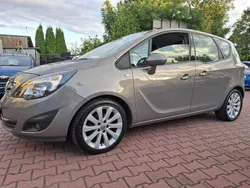 Złoty Używany 2011 Opel Meriva Minivan | 18 900 zł (Uczciwa cena)