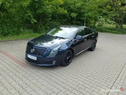 Granatowy Używany 2014 Cadillac XTS Sedan/Limuzyna | 74 800 zł