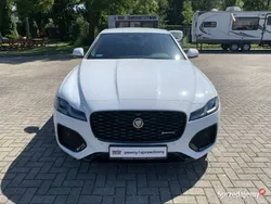 Biały (metalik) Używany 2021 Jaguar XF Sedan/Limuzyna | 199 899 zł