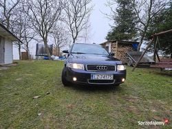 Granatowy Używany 2004 Audi A4 Sedan/Limuzyna | 6900 zł (Dobra cena)