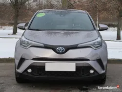 Srebrny Używany 2016 Toyota C-HR SUV | 69 999 zł (Uczciwa cena)