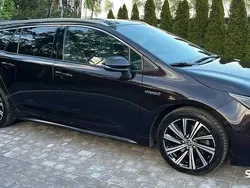 Brązowy Używany 2021 Toyota Corolla Kombi | 69 500 zł (Dobra cena)