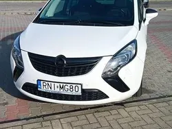 Biały Używany 2013 Opel Zafira Minivan | 23 900 zł (Uczciwa cena)
