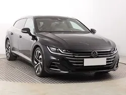 Czarny Używany 2020 VW Arteon Kombi | 132 999 zł (Dość drogi)