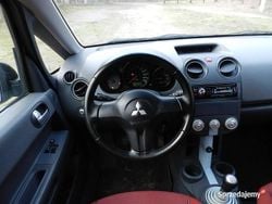 Niebieski Używany 2004 Mitsubishi Colt Hatchback | 8000 zł (Uczciwa cena)