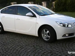 Biały Używany 2011 Opel Insignia Sedan/Limuzyna | 22 900 zł (Super Cena)