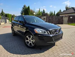 Czarny Używany 2013 Volvo XC60 SUV | 52 500 zł