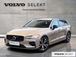 Szary Używany 2025 Volvo V60 Kombi | 189 900 zł
