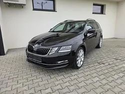 Czarny Używany 2017 Skoda Octavia Kombi | 44 900 zł (Dobra cena)
