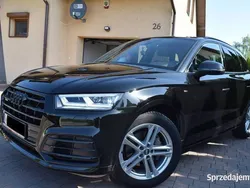 Czarny Używany 2018 Audi Q5 SUV | 137 900 zł