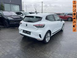 Biały Używany 2025 Renault Clio V Hatchback | 37 900 zł