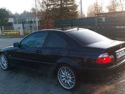 Używany 2001 BMW 330 | 20 000 zł