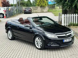 Czarny (metalik) Używany 2006 Opel Astra Cabriolet Kabriolet | 14 900 zł
