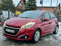 Czerwony Używany 2015 Peugeot 208 Hatchback | 18 900 zł (Dobra cena)
