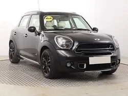 Czarny Używany 2015 Mini Countryman SUV | 49 999 zł (Dość drogi)