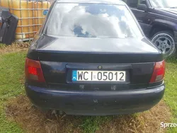 Czarny Używany 1997 Audi A4 Sedan/Limuzyna | 1000 zł