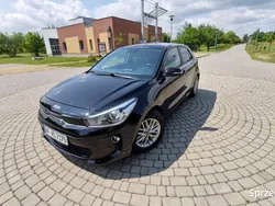 Czarny Używany 2017 Kia Rio 2 Hatchback | 31 900 zł (Uczciwa cena)